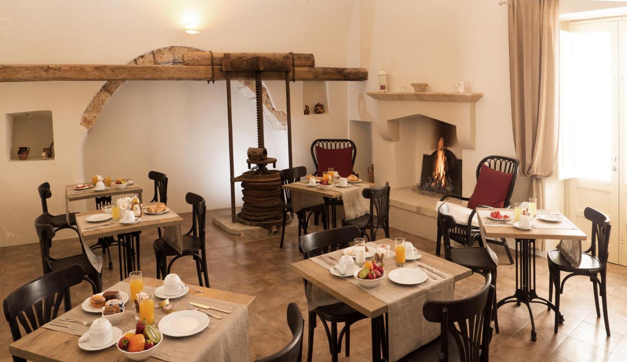 Don Alfonso Dimora D'Epoca Acomodação com café da manhã Racale Exterior foto